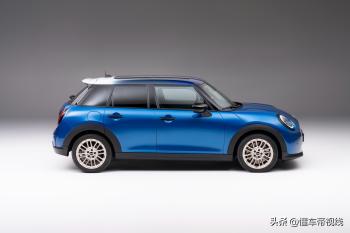 新车 | 提供1.5T、2.0T动力/有望进口销售，全新MINI五门燃油版发布  -图5