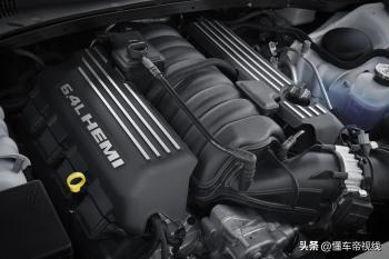 新车 | 6.4升V8动力，克莱斯勒300C停产，国内曾售39.99万元起  -图3