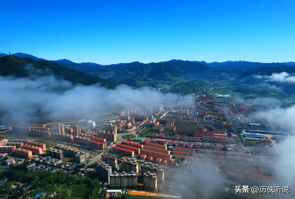 中国有座“空调县城”，海拔1500米，夏季均温19°C，80一天包吃住  -图3